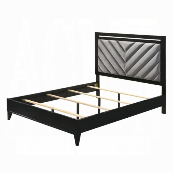 Chelsie Queen Bed - Image 6