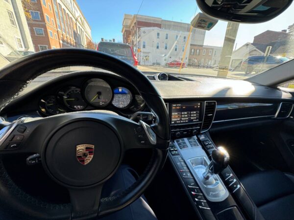 2016 Porsche Panamera S E-Hybrid (West Chester) - Image 12